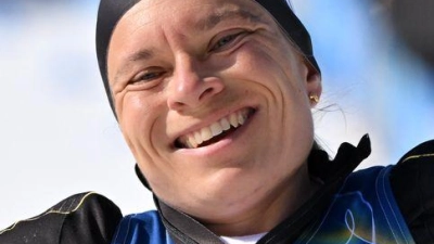 Zweites Rennen, zweite Medaille für Anja Wicker.  (Foto: Martin Schutt/dpa)