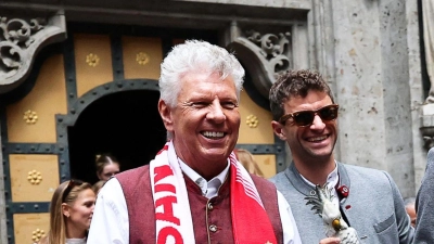 Vor den Kommunalwahlen hatte Reiters Umgang mit seiner Nebentätigkeit für den FC Bayern für Wirbel gesorgt. (Archivbild) (Foto: Daniel Löb/dpa)