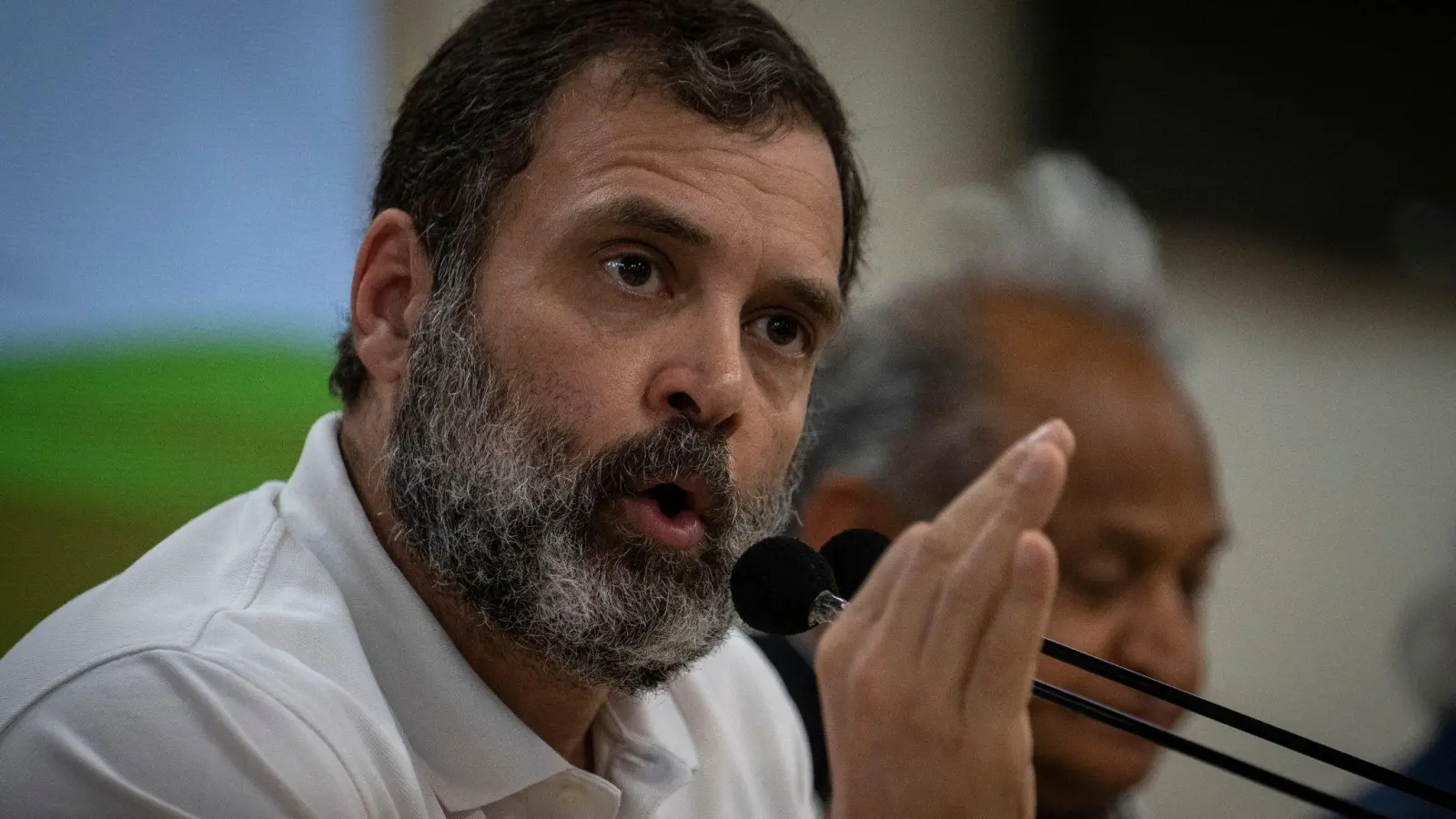 Rahul Gandhi, Oppositionsführer der Kongresspartei in Indien, erhält seinen Sitz im Parlament zurück. (Foto: Altaf Qadri/AP/dpa)