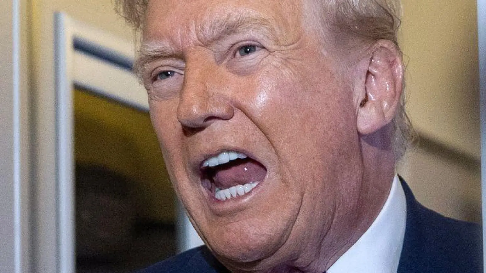 Trump gibt sich mit Blick auf ein Abkommen für ein Kriegsende optimistisch. (Foto: Alex Brandon/AP/dpa)