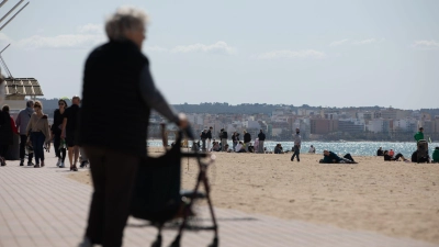 Lebensnachweis erforderlich: Rund 500.000 Rentnerinnen und Rentner im Ausland müssen bis zum 25. September nachweisen, dass sie noch leben, um weiterhin ihre Rente zu erhalten. (Foto: Clara Margais/dpa)