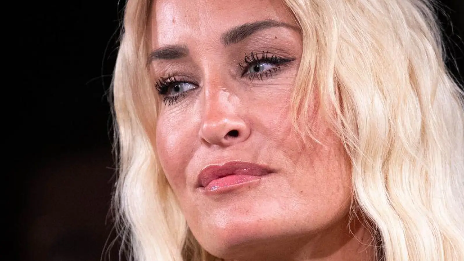 Musikerin Sarah Connor meldet sich zum Stromausfall in Berlin. (Archivbild) (Foto: Sina Schuldt/dpa)