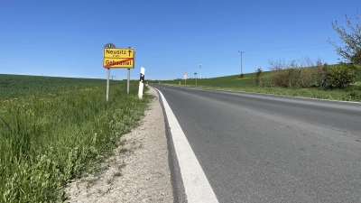 Entlang der Kreisstraße von Gebsattel nach Neusitz soll ein Radweg entstehen. (Foto: Cedric Sterner)