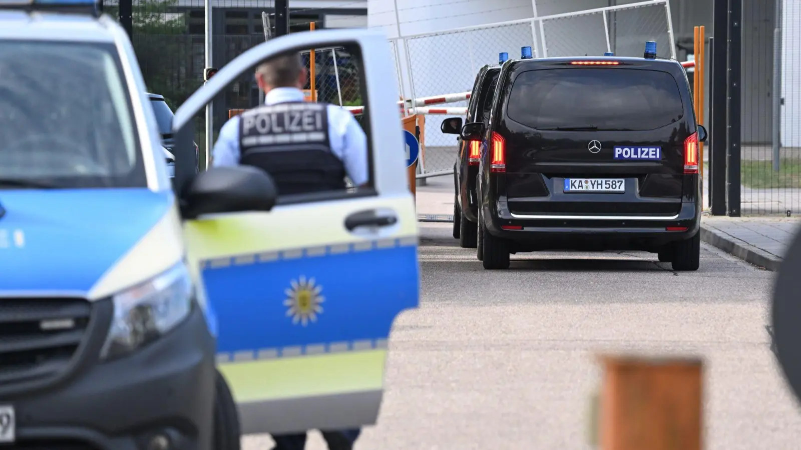 Ein mutmaßlicher Iran-Spion ist jetzt in U-Haft. (Foto: Bernd Weißbrod/dpa)