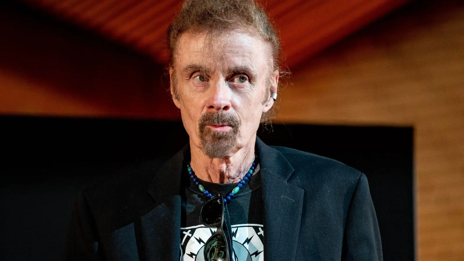 Der US-Schriftsteller T.C. Boyle hat mit „Das Ende ist nur ein Anfang“ einen neuen Band mit Erzählungen vorgelegt. (Archivbild)  (Foto: Axel Heimken/dpa)
