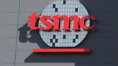 Der taiwanische Chiphersteller TSMC hat erneut ein Rekordergebnis vorgelegt. (Archivbild) (Foto: David Chang/EPA/dpa)