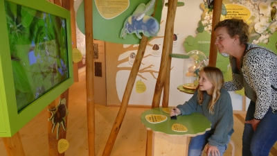 Ein Festakt, Musik und ein Tag der offenen Tür: Mit einem Feier-Wochenende eröffnet die Streuobstwelt „Bernatura” im Herzen der Stadt Burgbernheim. (Foto: Helmut Meixner)