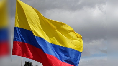 Die kolumbianischen Schüler waren auf dem Rückweg von ihrer Abschlussreise. (Symbolbild) (Foto: Luisa González/colprensa/dpa)