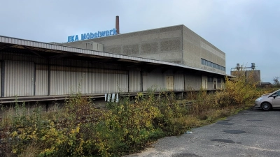 Unbekannte sind in ein ehemaliges Möbelwerk in Dietersheim eingebrochen. (Archivbild: Nina Daebel)