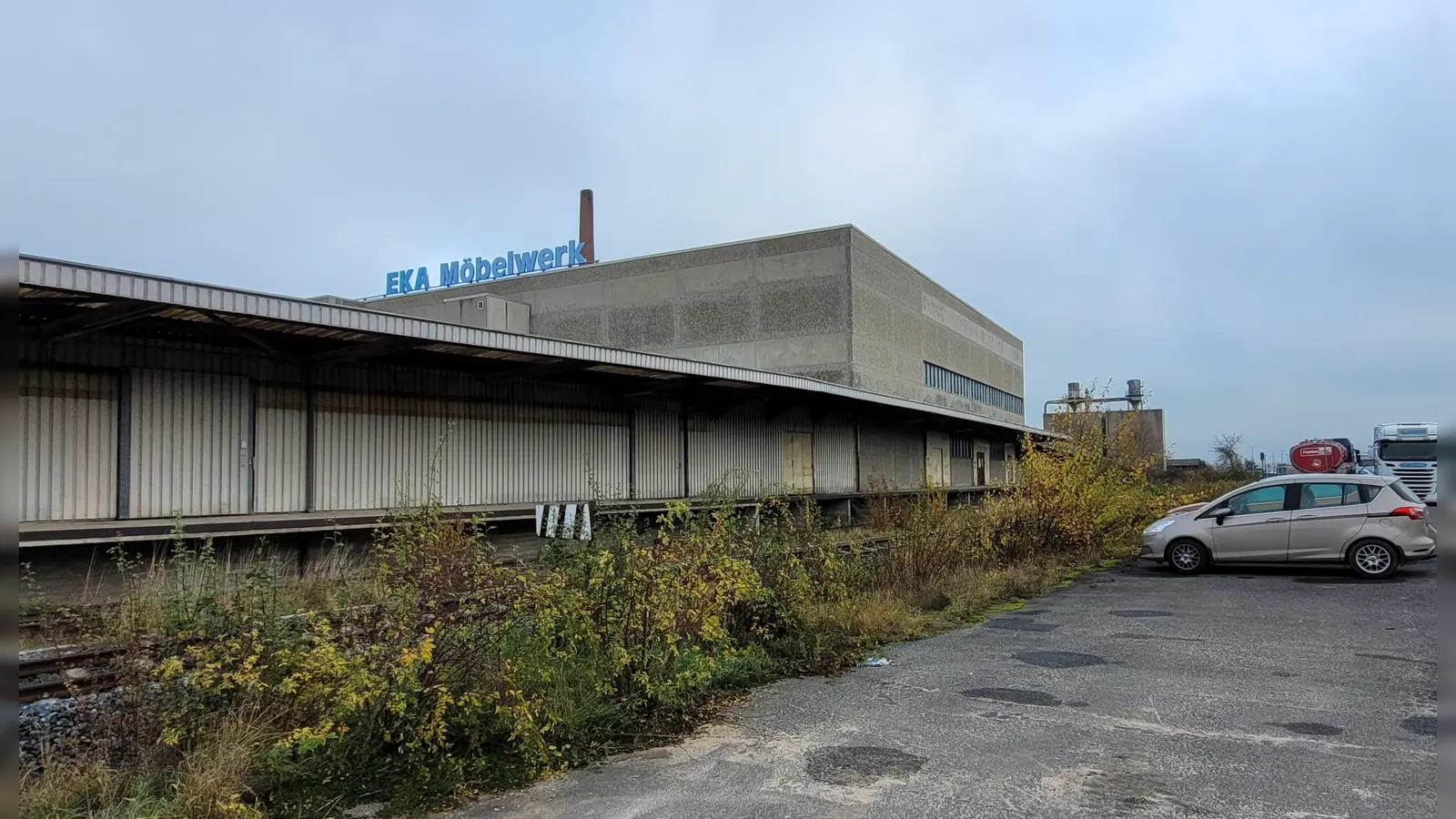 Das EKA-Gelände steckt wie ein Keil inmitten des Dietersheimer Hauptortes. (Foto: Nina Daebel)