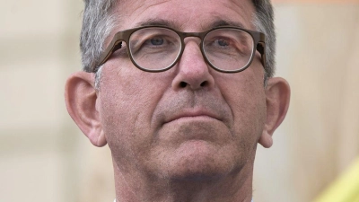 Kulturstaatsminister Wolfram Weimer empfiehlt öffentlich geförderten Institutionen einen Verzicht auf Gendersprache mit Sonderzeichen. (Archivbild) (Foto: Hannes P Albert/dpa)