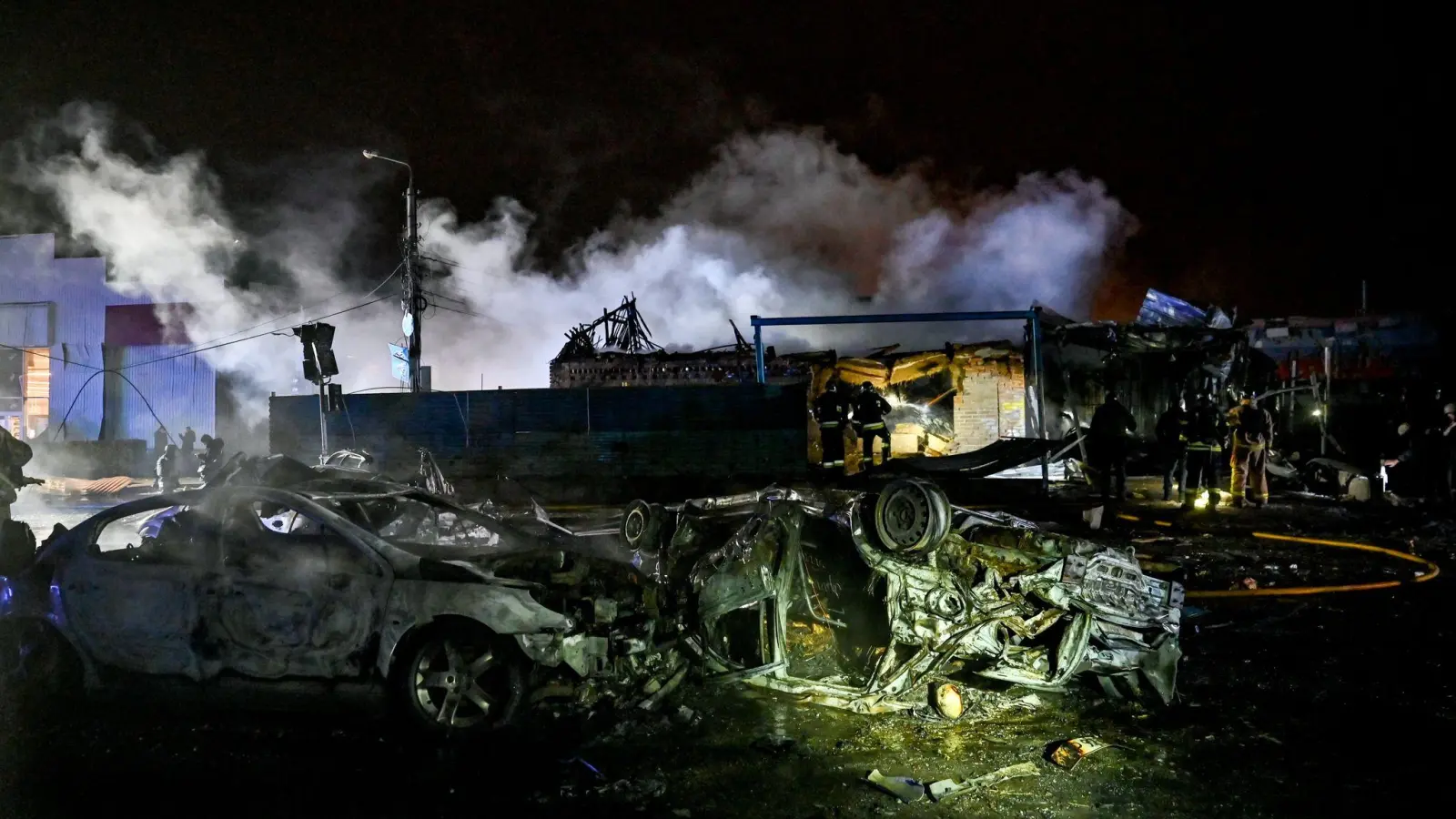 Die südostukrainische Industriestadt Saporischschja ist regelmäßig Ziel russischer Angriffe mit Gleitbomben und Raketen. (Archivbild) (Foto: -/Ukrinform/dpa)