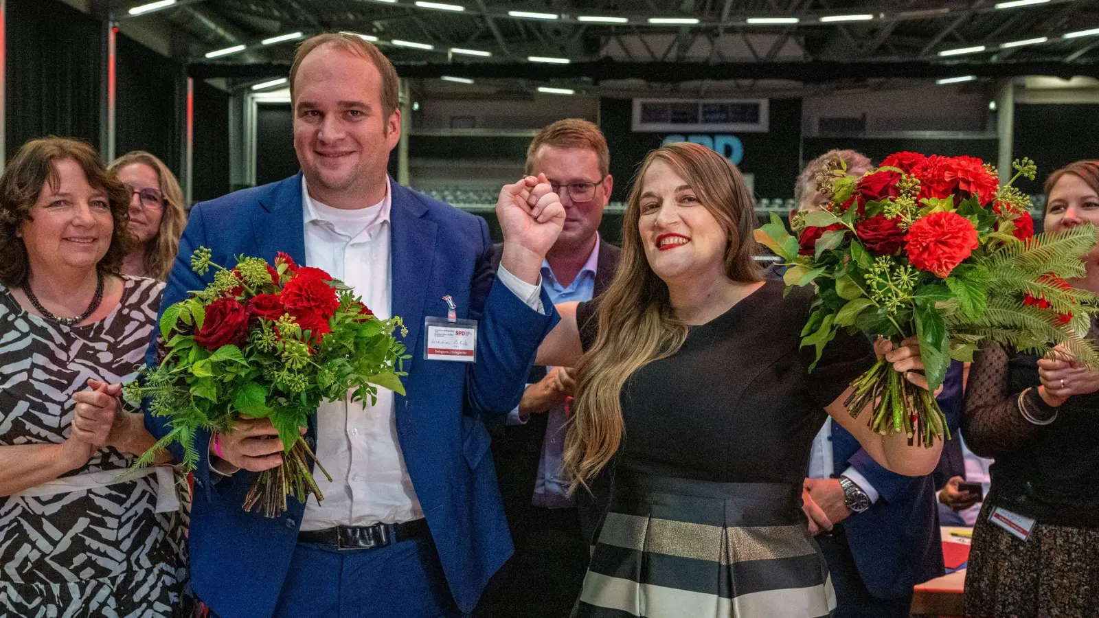 Ronja Endres und Sebastian Roloff führen fortan die Bayern-SPD. (Foto: Armin Weigel/dpa)