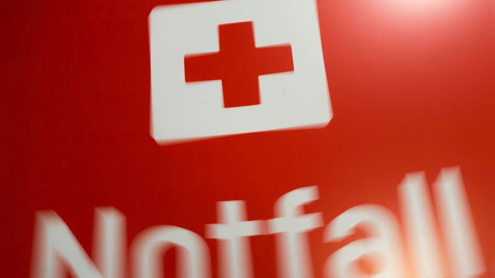 Die München Klinik Harlaching wird eingeweiht - bald steht der Umzug an. (Symbolbild) (Foto: Lino Mirgeler/dpa)
