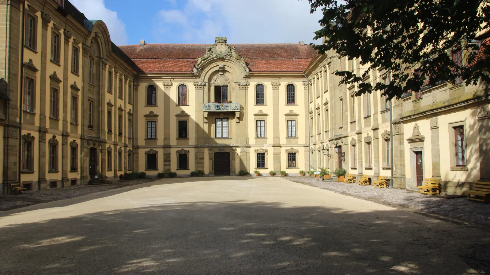 Im Schloss Schillingsfürst können Besucherinnen und Besucher ins Leben der damaligen Schlossherren eintauchen. (Foto: Larissa Haug)