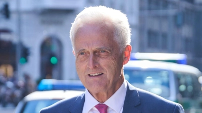 Bekommt Ärger mit Polizei und Staatsanwaltschaft: Ex-Verkehrsminister Peter Ramsauer. (Archivbild) (Foto: Annette Riedl/dpa)