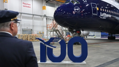 In diesem Jahr feiert Lufthansa 100-jähriges Jubiläum. (Foto: Malin Wunderlich/dpa)