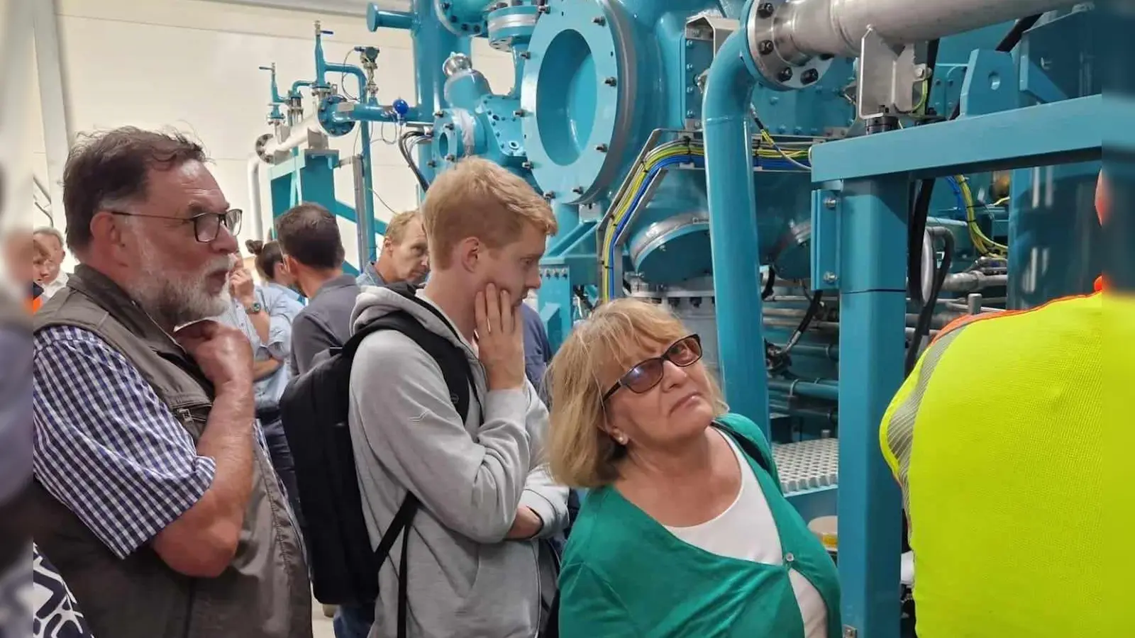 Vor geraumer Zeit hatten Uffenheimer Stadträte und Vertreter der Verwaltung in Wunsiedel die dortige Wasserstoff-Produktion besichtigt. Jenes Projekt dient gewissermaßen als Vorbild. (Foto: Bernhard Schurz)