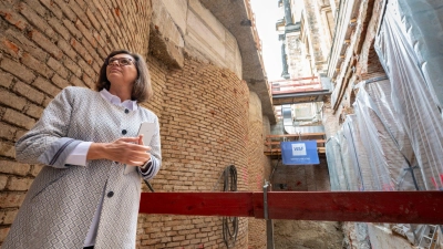 Im Zuge der Bauarbeiten wurden auch die sogenannten Kavernen unter der Westeinfahrt des Landtags freigelegt.  (Foto: Peter Kneffel/dpa)