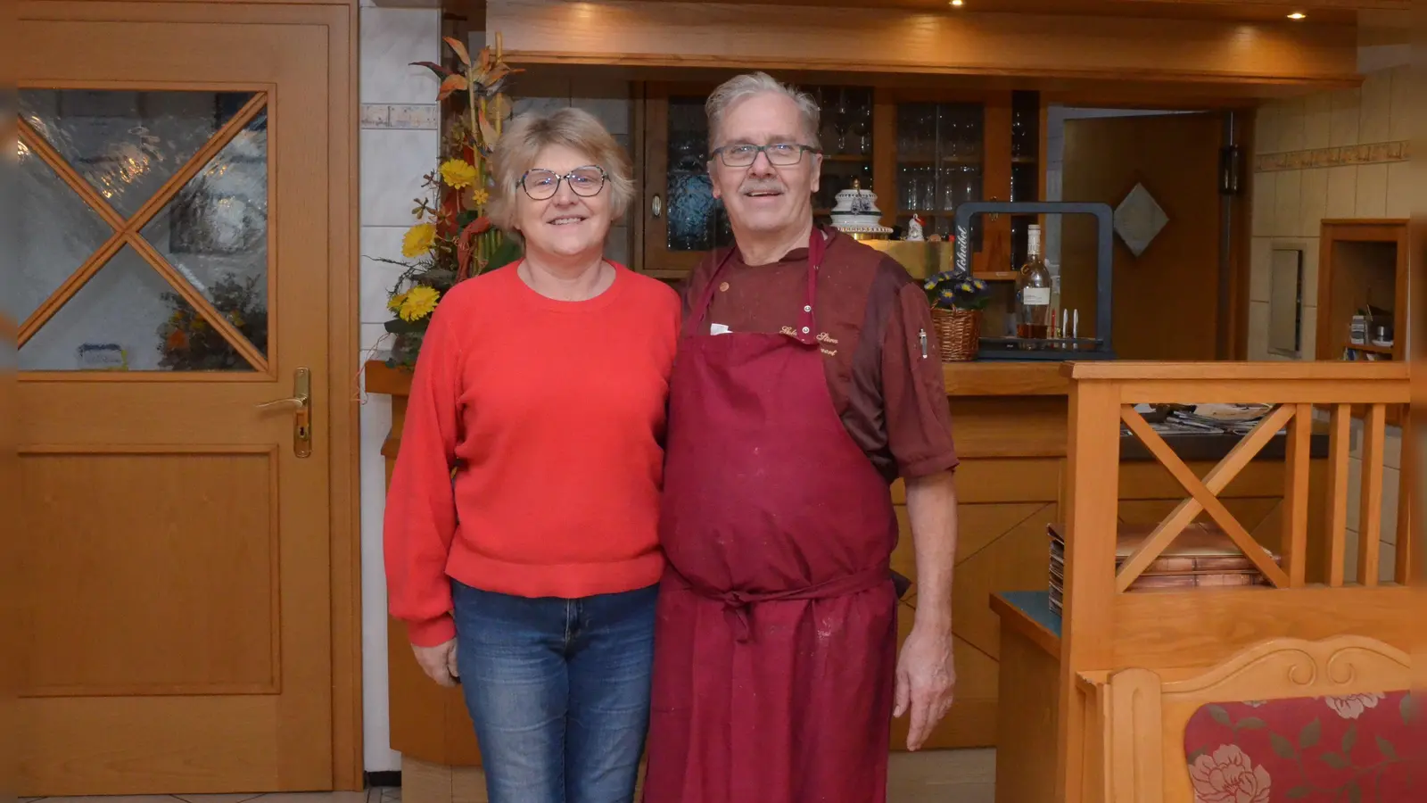 Charlotte und Herbert Krönert geben den Landgasthof Goldener Stern nach über 45 Jahren auf und freuen sich auf den wohlverdienten Ruhestand. (Foto: Yvonne Neckermann)