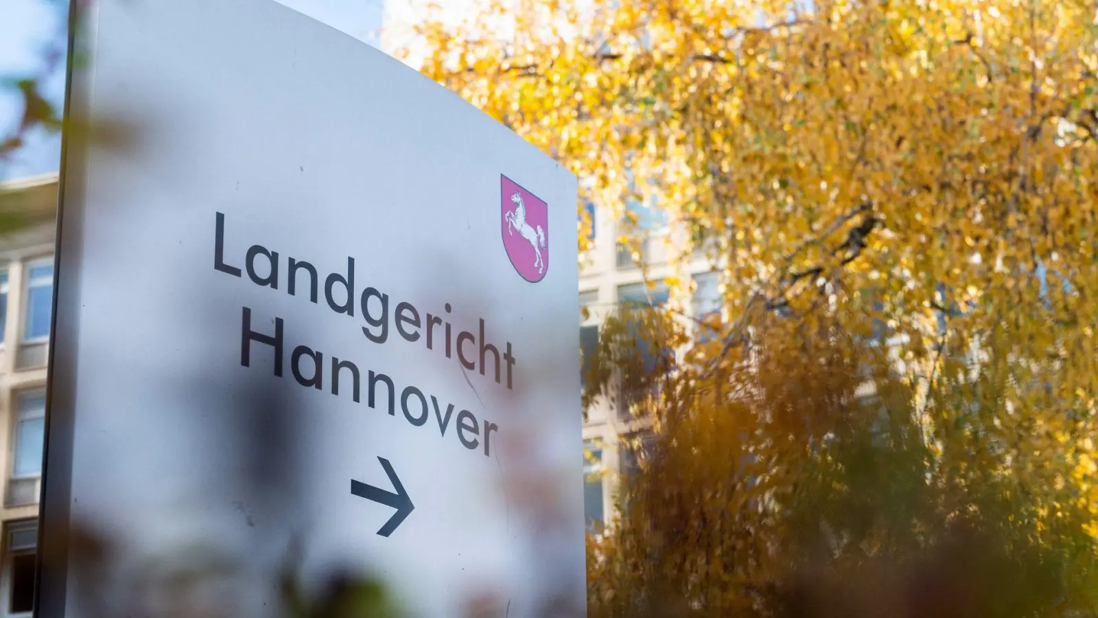 Ein Arzt der Medizinischen Hochschule Hannover soll schwer kranke Patienten getötet haben - dafür muss er vor Gericht. (Symbolbild) (Foto: Alicia Windzio/dpa)