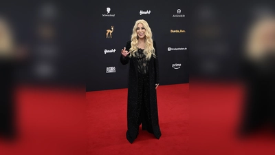 Wird als „Legende” ausgezeichnet: Megastar Cher.  (Foto: Felix Hörhager/dpa)