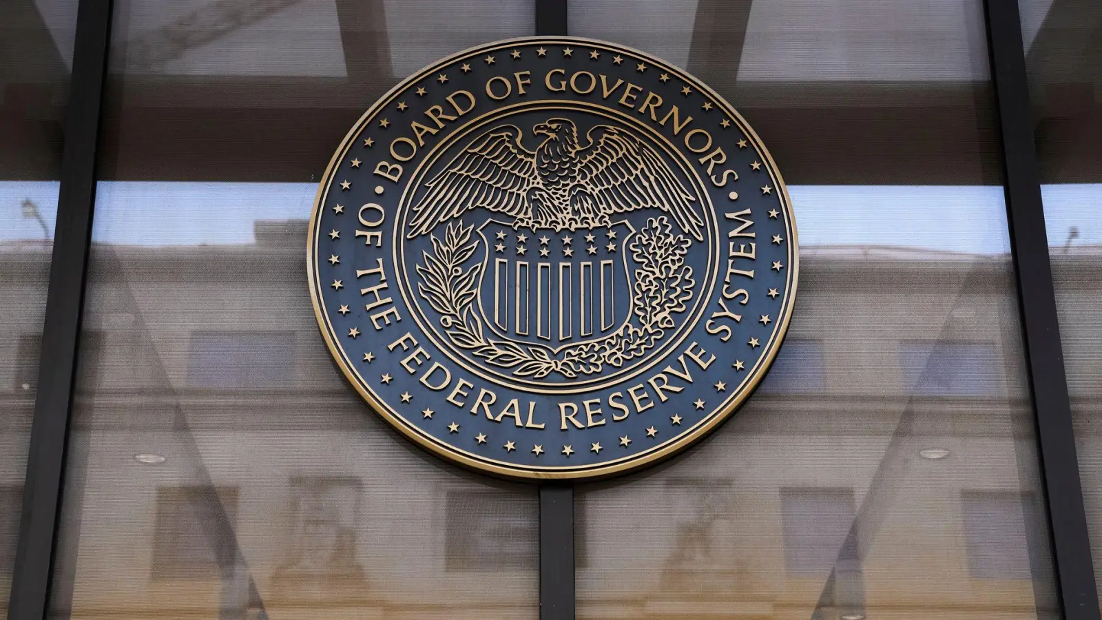 Die US-Notenbank hat den Leitzins erneut gesenkt. (Archivfoto) (Foto: Jacquelyn Martin/AP/dpa)