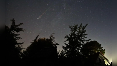 Im August gibt es viele Sternschnuppen zu sehen - die meisten in der Nacht auf Mittwoch. (Archivbild) (Foto: Marco A. Ludwig/dpa)