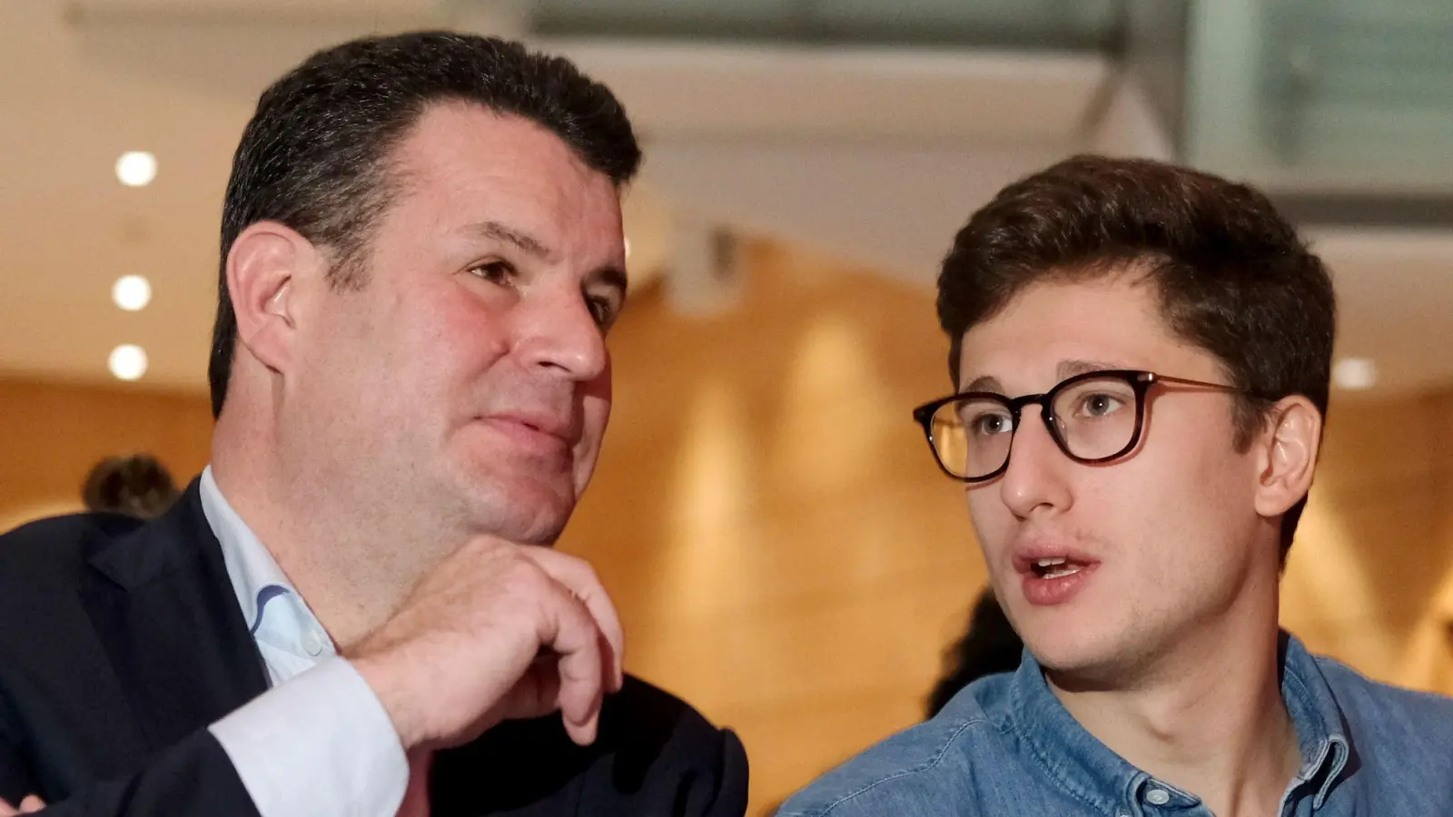 Juso-Chef Türmer attackiert die Parteiführung, jetzt reagiert der stellvertretende Parteivorsitzend Heil. (Foto: Sebastian Willnow/dpa)