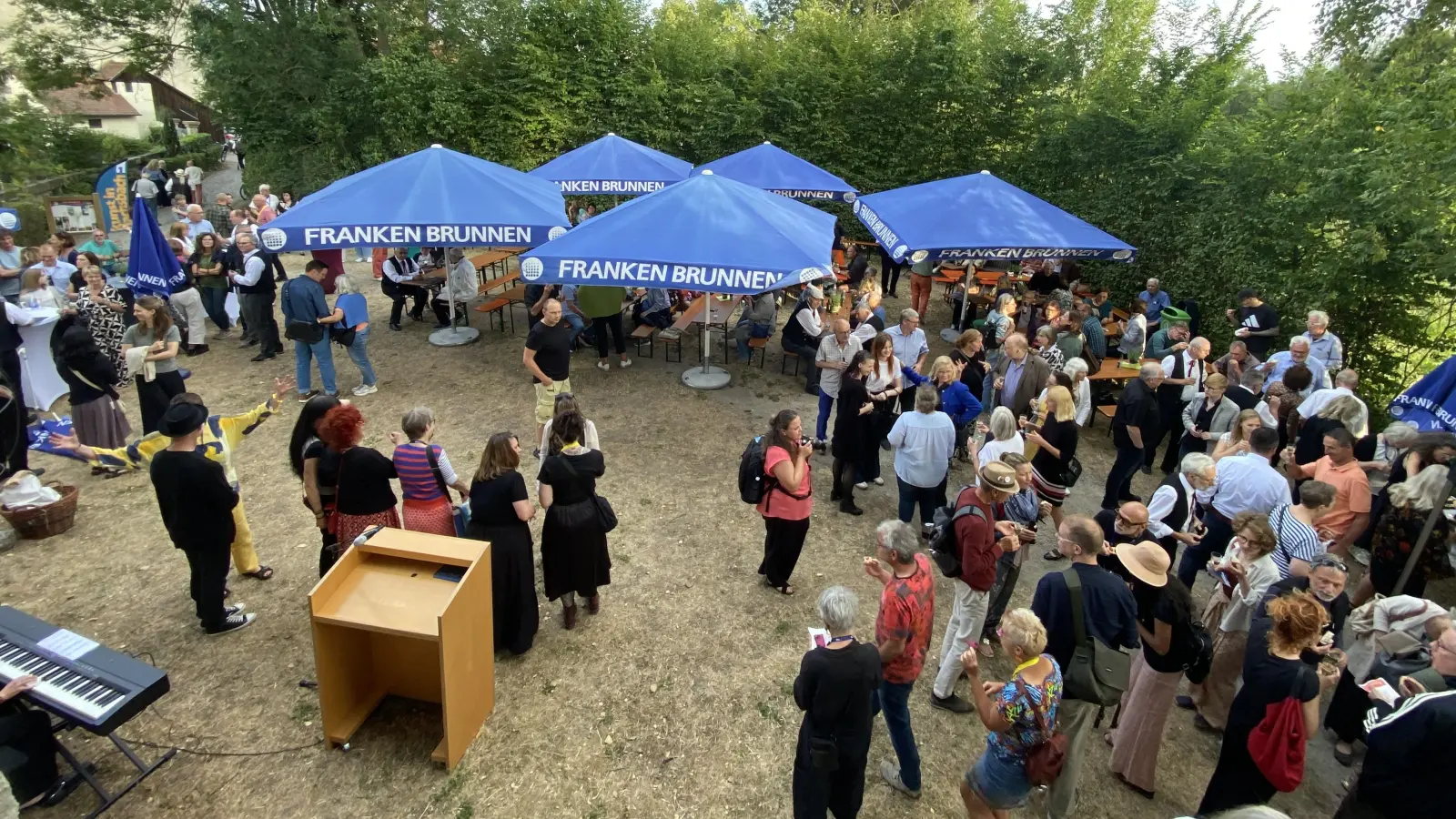 Die Vernissage findet wie im letzten Jahr wieder am Wasserschloss statt. (Foto: Nicole Gunkel)