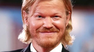 Hollywoodstars wie Jesse Plemons fühlen sich bei den Dreharbeiten in der Hauptstadt wohl. (Archivbild) (Foto: Scott A Garfitt/Invision/dpa)