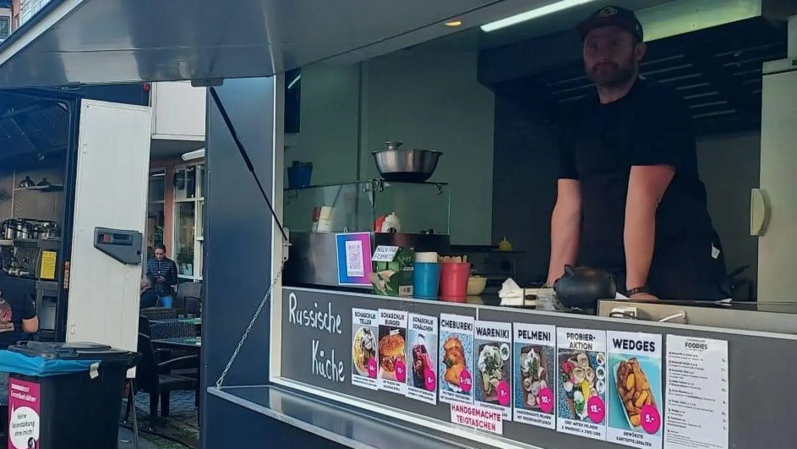 Paul Sigaev kommt mit seinem Foodtruck-Festival nach Neustadt auf den Festplatz.  (Foto: Viktoriya Sigaeva)