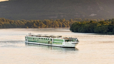 Die „Amara“ ist das neueste Flottenmitglied bei Amadeus Fluss-Kreuzfahrten. (Foto: Lüftner Cruises/Fotomontage/Amadeus/dpa-tmn)