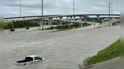 Der Sturm „Beryl“ ist durch den US-Bundesstaat gezogen und für Überschwemmungen gesorgt. (Foto: Juan Lozano/AP/dpa)