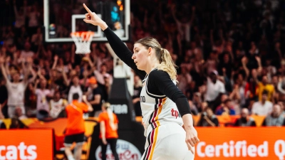 Stolz auf das Erreichte: Nationalspielerin Luisa Geiselsöder aus Burgoberbach. (Foto: DBB/Demirel)