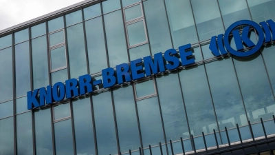 Der Münchner Zulieferer für Züge und Lastwagen hat 2025 mehr verdient. (Archivbild) (Foto: Peter Kneffel/dpa)