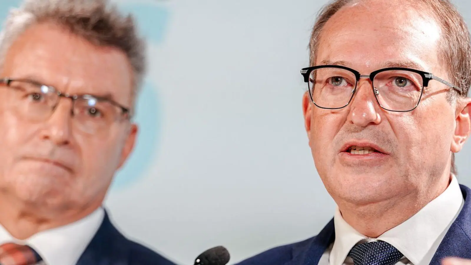 Der Präsident des Deutschen Landkreistages, Achim Brötel, sagt: „Die Kommunen sind mit ihren Feuerwehren, Rettungsdiensten, Krankenhäusern, Leitstellen und Katastrophenschutzbehörden das operative Rückgrat der zivilen Verteidigung.“ (Foto: Kay Nietfeld/dpa)