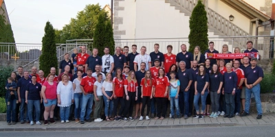 Der Bayern Fanclub Adelshofen freut sich auf schöne Kirchweihtage. (Foto: Bayern Fanclub Adelshofen)