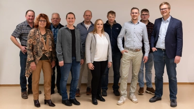 Die Kandidierenden der CSU Lehrberg starten mit Optimismus ins Wahljahr 2026. (Foto: Silviu Eparu)