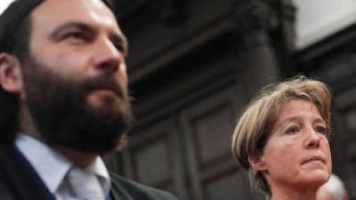 Eine mutmaßliche Entführerin hat bei der Staatsanwaltschaft ausgesagt. (Foto: Marcus Brandt/Pool dpa/dpa)