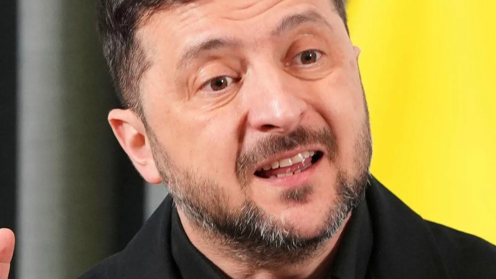 Selenskyj trifft Trump zwei Stunden früher als ursprünglich geplant. (Archivbild) (Foto: Peter Dejong/AP/dpa)