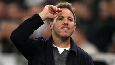 Der Blick geht nach vorne: Julian Nagelsmann erwartet auch in Belfast einen Sieg. (Foto: Federico Gambarini/dpa)