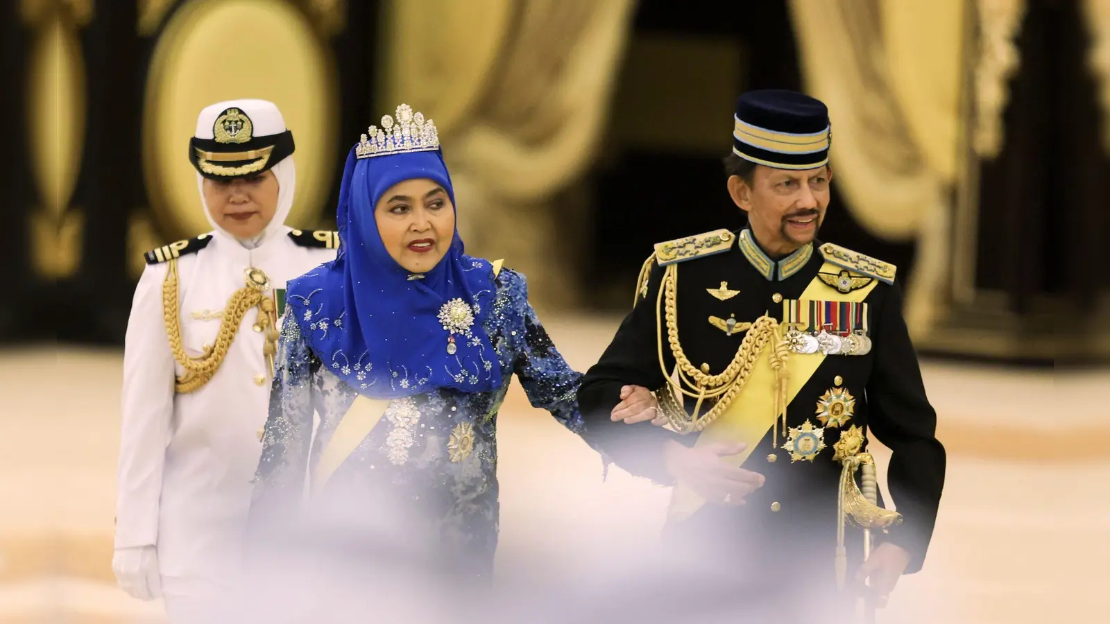Der Sultan verfügt über geradezu märchenhaften Reichtum. (Archivbild) (Foto: Hasnoor Hussain/Reuters Pool/AP/dpa)