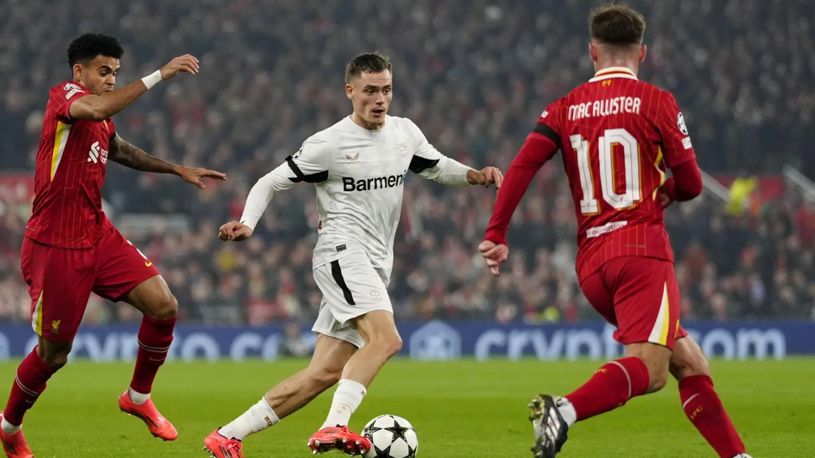 Der FC Liverpool und Bayer Leverkusen lieferten sich ein enges Spiel (Foto: Peter Byrne/PA Wire/dpa)