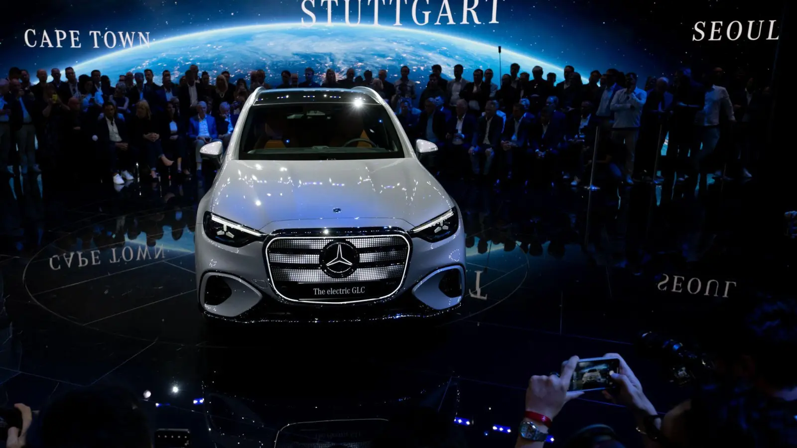 Mercedes stellt neues E-Auto vor (Foto-aktuell). (Foto: Sven Hoppe/dpa)