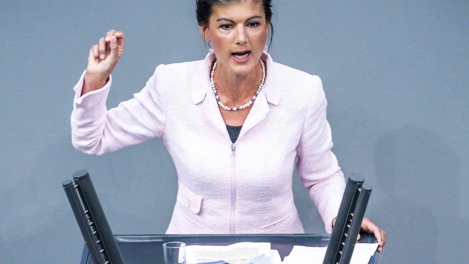 Sahra Wagenknecht denkt über die Gründung einer eigenen Partei nach. (Foto: Michael Kappeler/dpa)