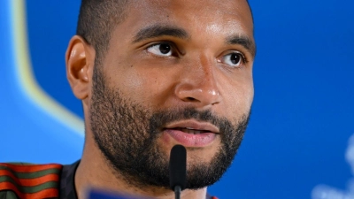 Abwehrspieler Jonathan Tah vom FC Bayern wird gegen PSG erneut heftig gefordert sein. (Foto: Sven Hoppe/dpa)
