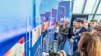 Die EZB hat Ende 2021 einen Prozess zur Neugestaltung der Geldscheine angestoßen. Im Juli 2026 stellte EZB-Präsidentin Christine Lagarde die Gestaltungsentwürfe vor, die in die engere Wahl gekommen sind. (Archivbild) (Foto: Andreas Arnold/dpa)