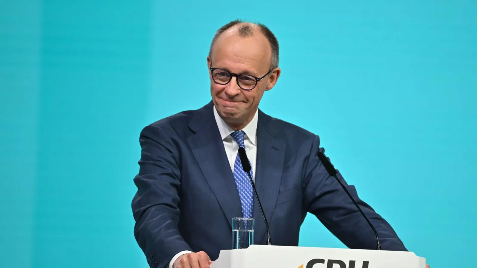 Die Prognosen, wie gut Friedrich Merz bei der Wiederwahl als CDU-Vorsitzender abschneiden könnte, gehen weit auseinander. (Foto: Katharina Kausche/dpa)