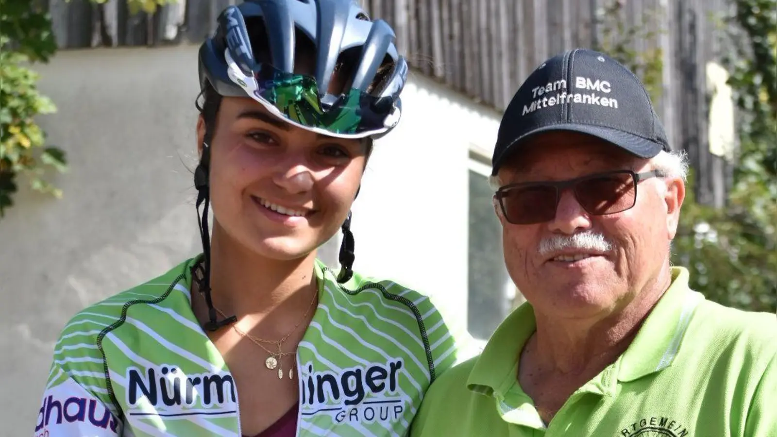 Das große Radsporttalent und sein Förderer: Ricarda Bauernfeind und Bodo Schwager von der RSG Ansbach. (Foto: Gabi Bauernfeind)